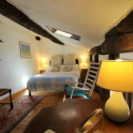 The Rose Barn - La Grange Aux Roses * Genouillac (Poitou-Charentes)