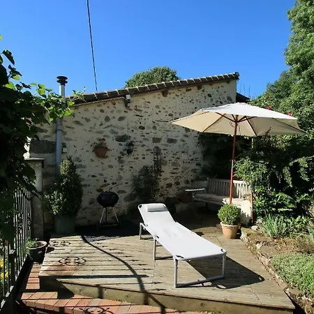 בית נופש The Rose Barn - La Grange Aux Roses *