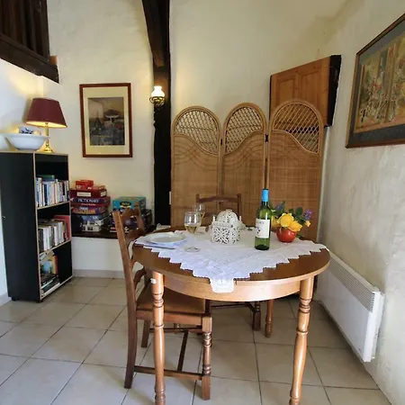 The Rose Barn - La Grange Aux Roses *
